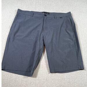 TravisMathew Men’s 40 Gray Wanderlust 9” Performance Golf Casual Shorts Dray